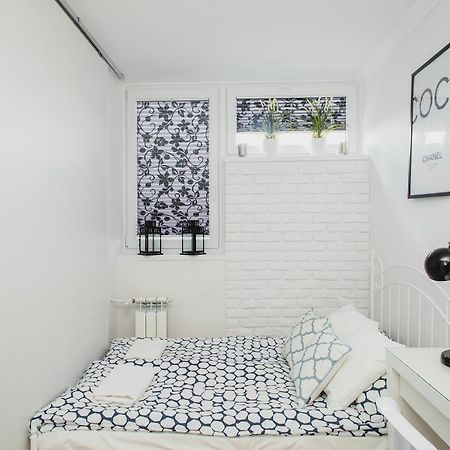 Shortstaypoland Chlodna Warszawa Exteriör bild